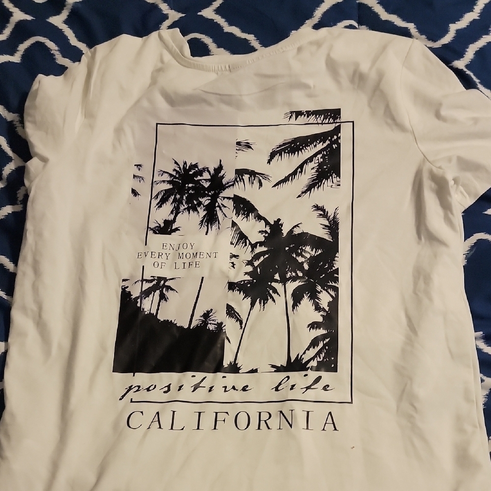 SHEIN White California Graphic Tee